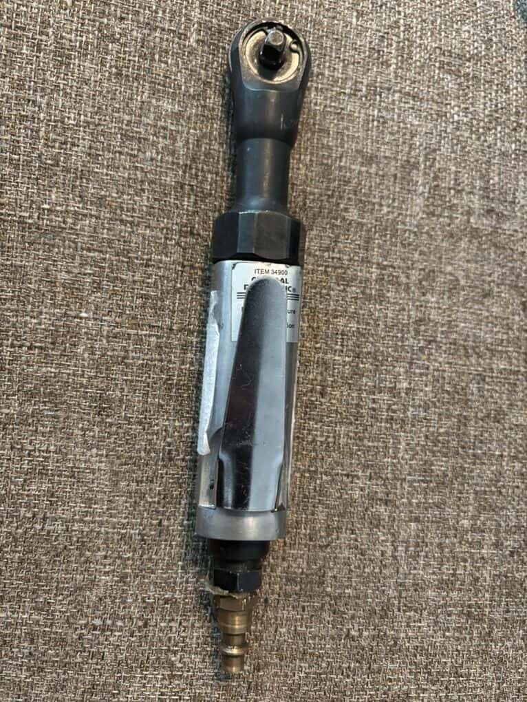 Central Pneumatic 1/4 Air Ratcher Works Good!