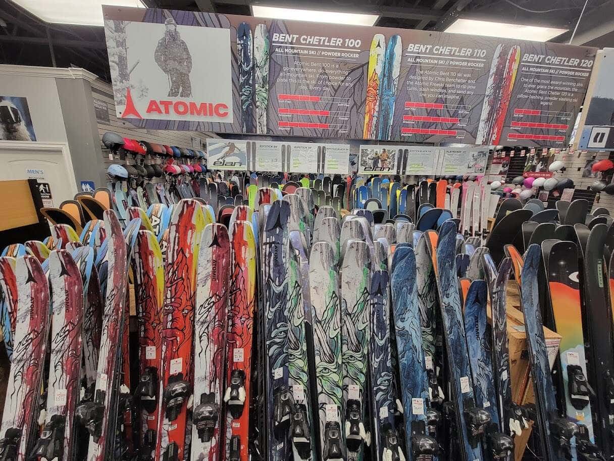 Demo Skis Blowout is happening now!